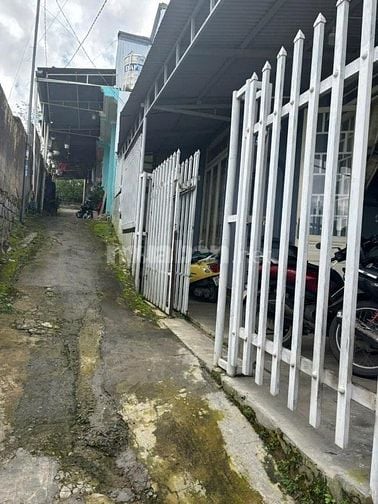 Chỉ với 3 tỷ 700 triệu sở hữu ngay lô đất kèm nhà xây trên đất cách ch