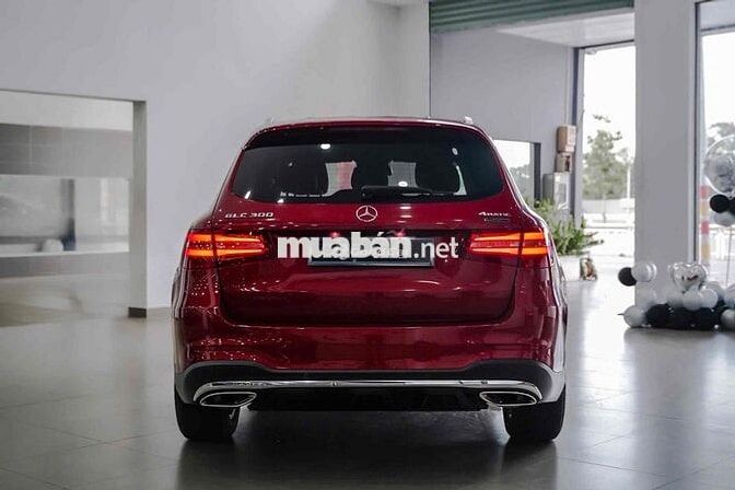 Mercedes Benz GLC Class 2019 - 66000 km Bank 90%