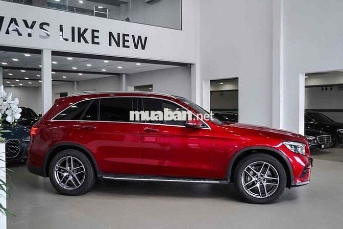 Mercedes Benz GLC Class 2019 - 66000 km Bank 90%