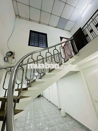 Cho thuê nhà MTKD đường Bình Long Quận Bình Tân