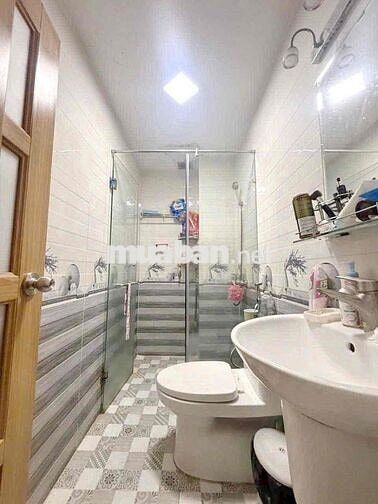 🛑Nhà bán hẻm xe tải 8m, gần Mặt tiền, xây dựng 5 tầng (4x16m)