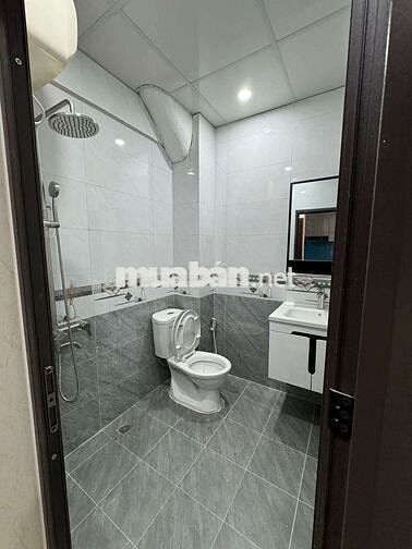 Bán căn Tầng 2 tập thể Huỳnh Thúc Kháng.
