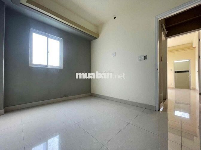 479 Tân Hoà Đông, Bình Trị Đông, Bình Tân, HCM (giáp Tân Phú)  • 10p đ