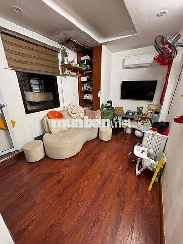 Nhà Đất ngõ cụt, cách mặt đường Khâm Thiên chục bước chân, sdcc + gdcc