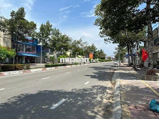 Bán nhà hẻm 2680 Huỳnh tấn phát Phú Xuân nhà bè