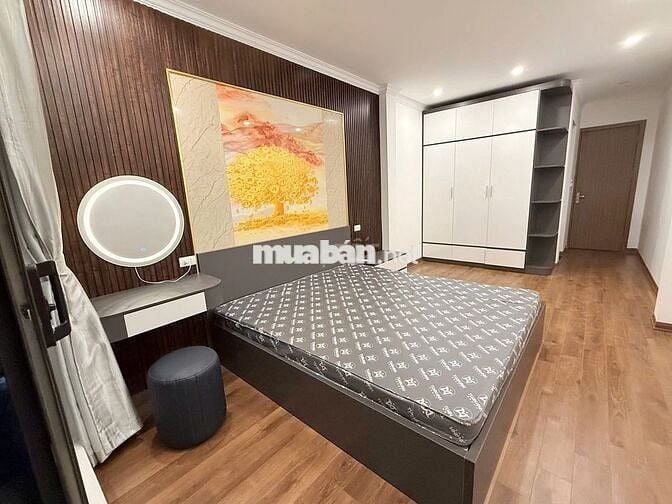 Thạch Bàn- Nguyên Căn 6 Tầng, Thang máy- Nhà Mới , Full Đồ  - 15 Triệu
