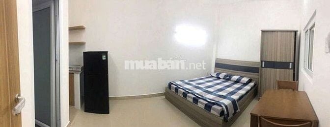 CHDV 160/36 Hoàng Hoa Thám 13 phòng 14 Wc DT đất 96 m2 cho thuê 55 tr