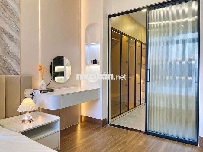 Cho thuê nhà NC full nội thất 3pn 4wc Đso51 P14