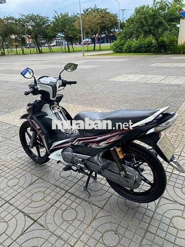 thanh lý jupiter RC 2011 máy zin xe đẹp.