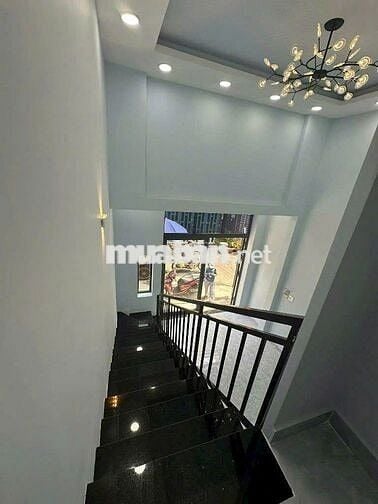 Bán Nhà Đẹp Hẻm Ô Tô 6M Giáp Tân Phú, 2 Tầng, Ko Lỗi Nhỉnh 3 Tỷ TL