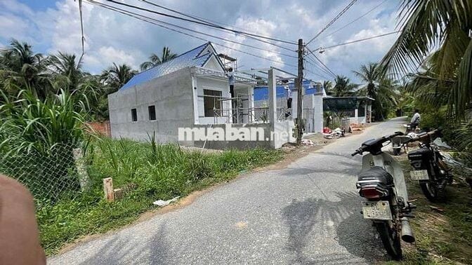 Nền thổ cư đường nhựa 6,45m x 20m, cách cụm công nghiệ vài trăm mét