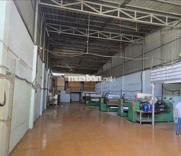 CHO THUÊ KHO,XƯỞNG 300M² GIÁ CHỈ 22,5TR/T, Đ LÊ TRỌNG TẤN