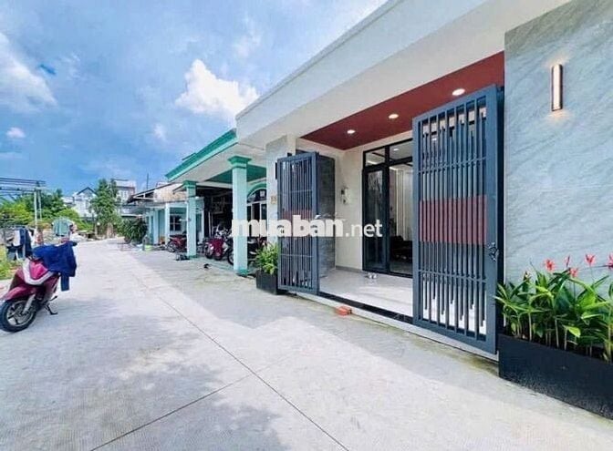 Bán nhà Thị Trấn Tân Túc Bình Chánh chính chủ