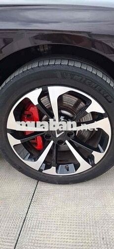 VinFast Lux A2.0 2019 2.0 AT - 53000 km