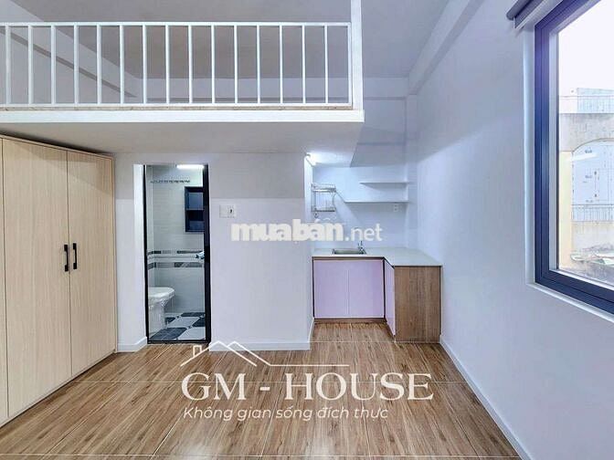 Chính chủ cho thuê phòng gác 30m2 full nt ngay Hàng xanh đi bộ HBU UEF