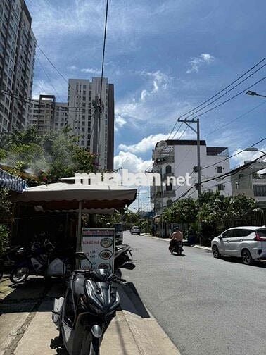 cho thuê MB Lê tấn bê chung cư akari an lạc bình Tân DT 400m giá 30tr