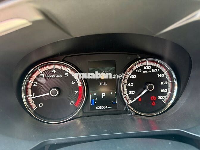 Mitsubishi Xpander Cross 2020 Trắng - Odo 25000km