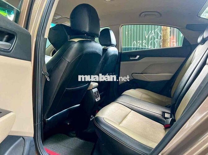 Hyundai Accent Vàng 2020 - Số Sàn, bản full