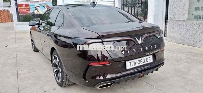 VinFast Lux A2.0 2019 2.0 AT - 53000 km