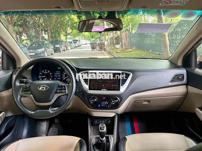 Hyundai Accent Vàng 2020 - Số Sàn, bản full