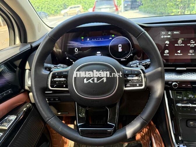Kia Carnival 2024 2.2D Signature 7 ghế - 30.000 km