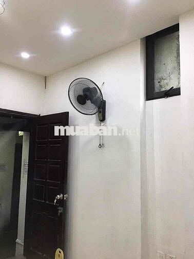 cho thuê phòng 23m khép kín lh c Tâm ***