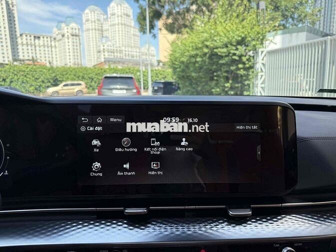 Kia Carnival 2024 2.2D Signature 7 ghế - 30.000 km