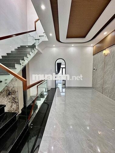 Nhà 3 tầng sát siêu thị aeo mall Đà Nẵng rẻ thị trưingf