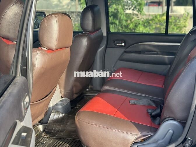 Ford Everest 2.5L ĐKi 2016 số tự động màu đen