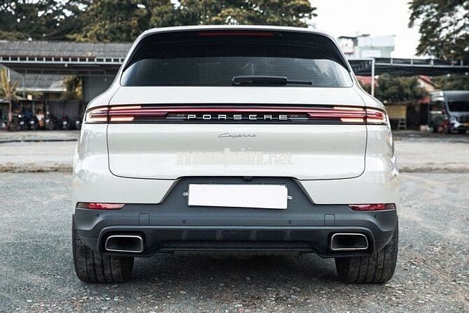 Porsche Cayenne model 2024 siêu lướt như mới