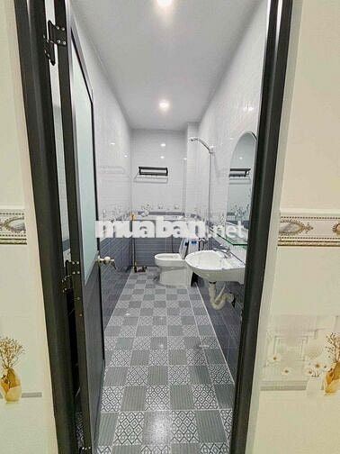 Cần Bán Nhà Mặt Tiền Tl42 3Pn Xe Hơi Đậu Cửa 2,2 Tỷ TL