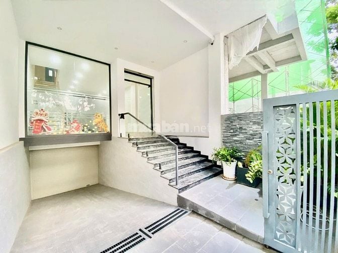 MẶT TIỀN HOA LAN - PHÚ NHUẬN (GIÁP BÌNH THẠNH) - NGAY KHU ẨM THỰC PXL