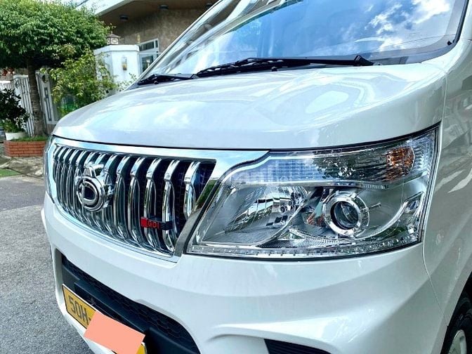 Xe tải van 945kg Tera V6 2S 2024 chạy lướt 650km