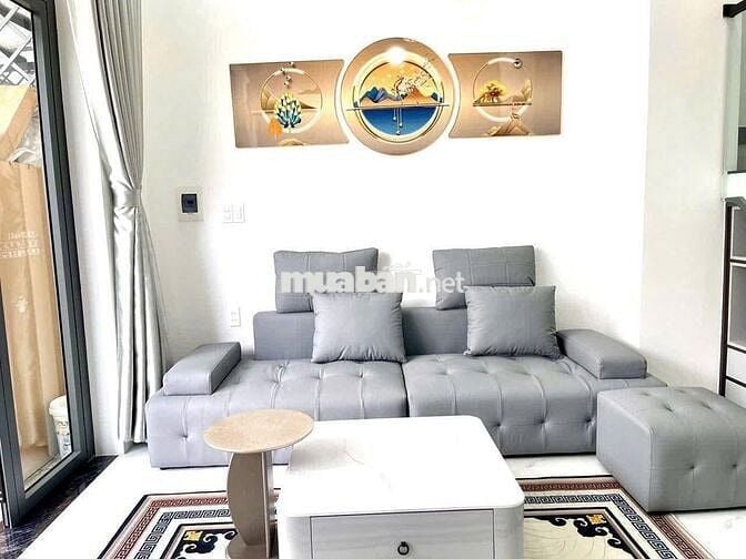 CẦN BÁN GẤP CĂN NHÀ CHÍNH CHỦ 82m2 NẰM TRÊN MẶT TIỀN ĐẠI LỘ HÙNG VƯƠNG