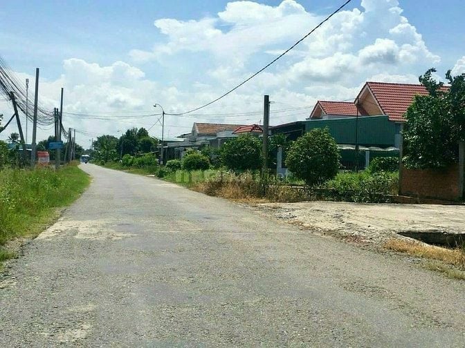 Bán nhà riêng 3,2 tỷ, 780 m2 tại Quốc lộ 1A, Thạnh Đức, Bến Lức, LA