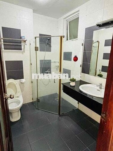 PHÒNG STUDIO FULL NỘI THẤT - CỬA SỔ TRỜI - CV GIA ĐỊNH
