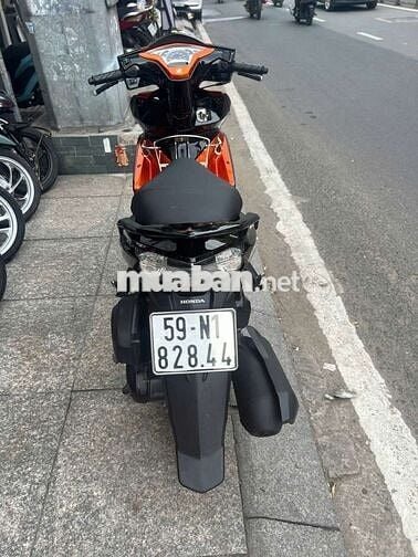 Honda air blade 2014 mới 90% Bstp chính chủ