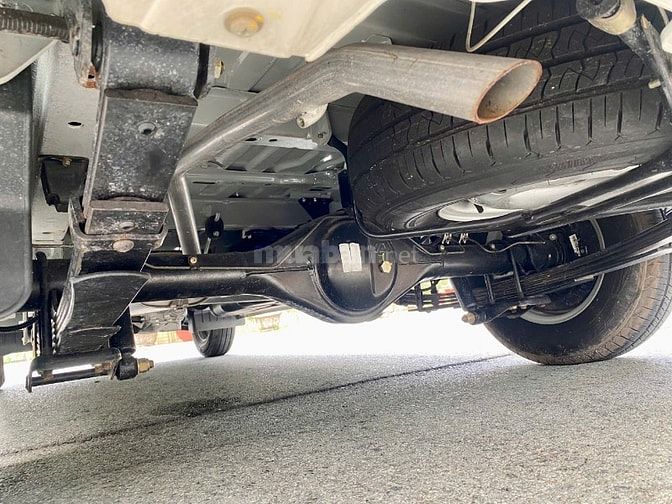 Xe tải van 945kg Tera V6 2S 2024 chạy lướt 650km