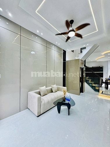 Nhà Đẹp Giá Tốt Hẻm Rộng 656 Quang Trung – Cách Mặt Tiền 100m