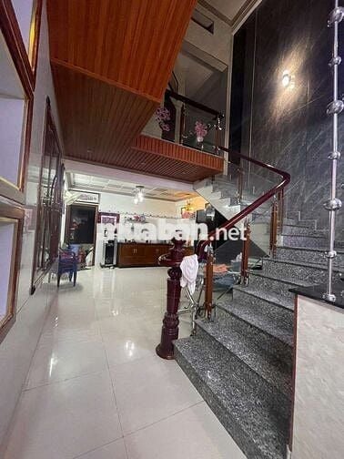 “MỚI RA LÒ”🏡 BÁN NHÀ 2 TẦNG KIÊN CỐ – NẠI TÚ, SÁT TRẦN HƯNG ĐẠ