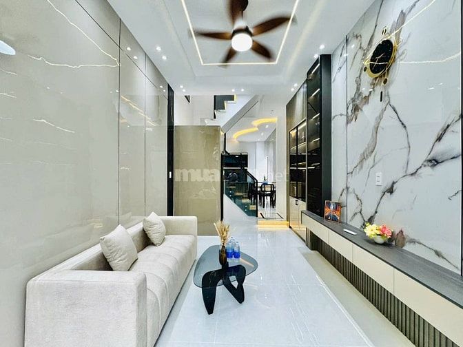 Nhà Đẹp Giá Tốt Hẻm Rộng 656 Quang Trung – Cách Mặt Tiền 100m