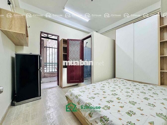 Phòng trọ mới xây có bancol ngay cầu Chà Và Q5