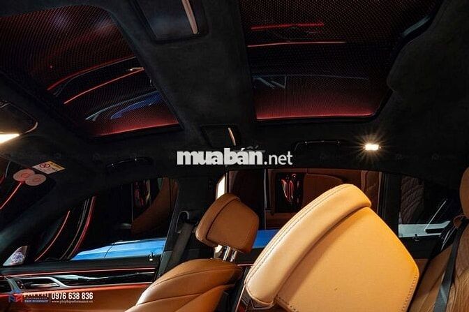 BMW 740Li Pure Excellence 2020 - 19.000Km