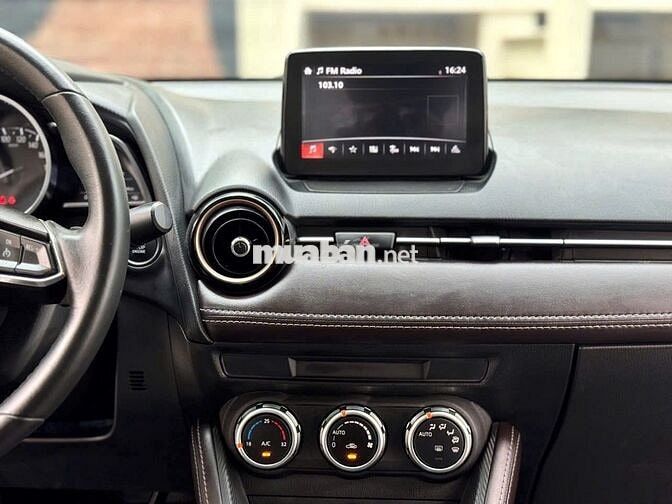 Mazda 2 2019 Luxury - 80000 km