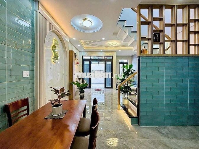 Cho thuê nhà 2pn 2wc full NT hẻm 1147 Lê Đức Thọ