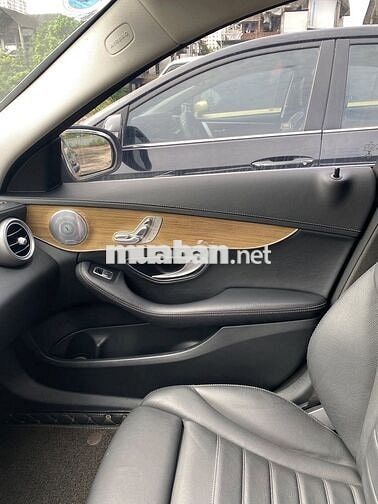 Mercedes C250 Exclusive, lăn bánh 2018