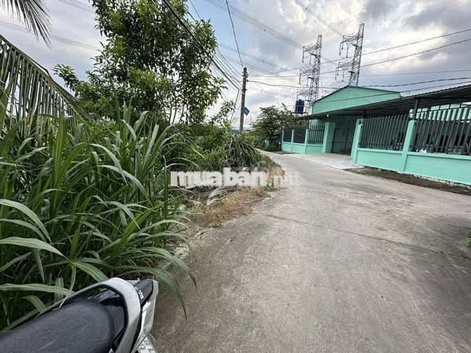 BÁN GẤP 2.344m² ĐẤT 2 MẶT TIỀN – GIÁ CHỈ 2 TỶ 350 TRIỆU đường oto