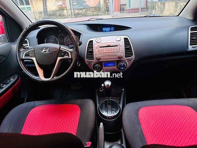 Hyundai i20 2010 1.4 AT - 90000 km