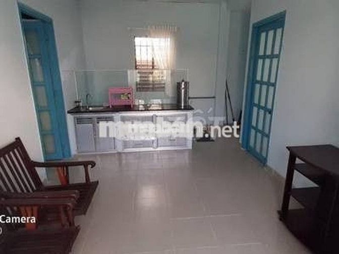 cho thuê lầu1 của nhà 11/D5 (Liên hệ zalo của bà Trinh ***)