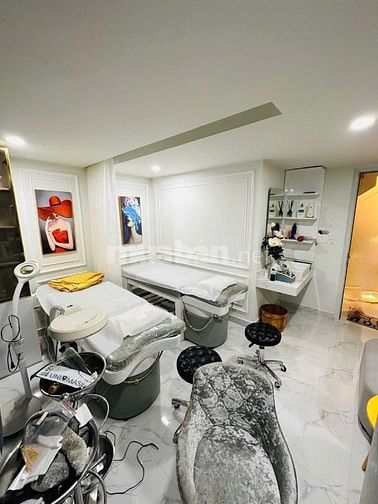 🌟 Bán nhà Trần Đình Xu, Q.1 – 3 tầng BTCT – Full nội thất – 2PN – 3WC